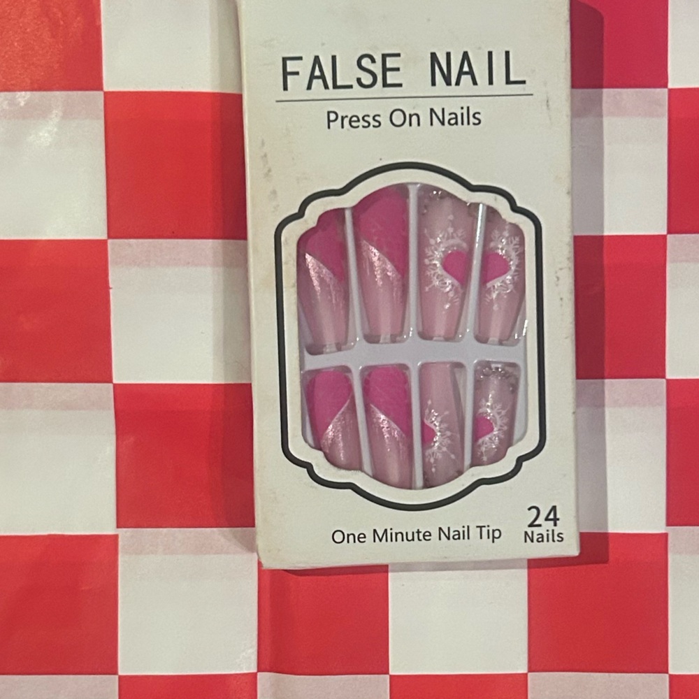 Pink Press On False Nails